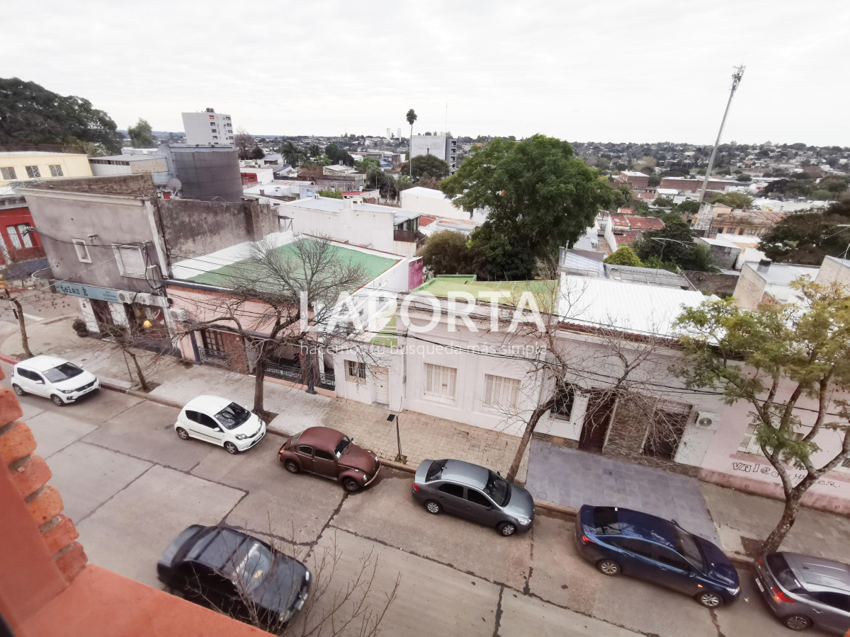 Apartamento ID.422/Apartamento-en-Venta--Brasil-1210--Edificio-EL-MIRADOR - Apartamento en Venta - Brasil 1210 - Edificio EL MIRADOR