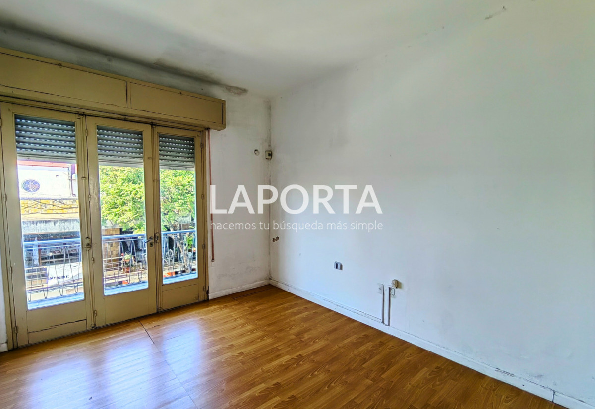 Apartamento ID.1498/Amplio-Apartamento-en-pleno-centro - Amplio Apartamento en pleno centro