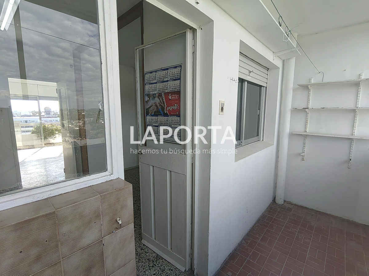 Apartamento ID.900/Apartamento-en-venta-en-el-centro-de-Salto - Apartamento en venta en el centro de Salto