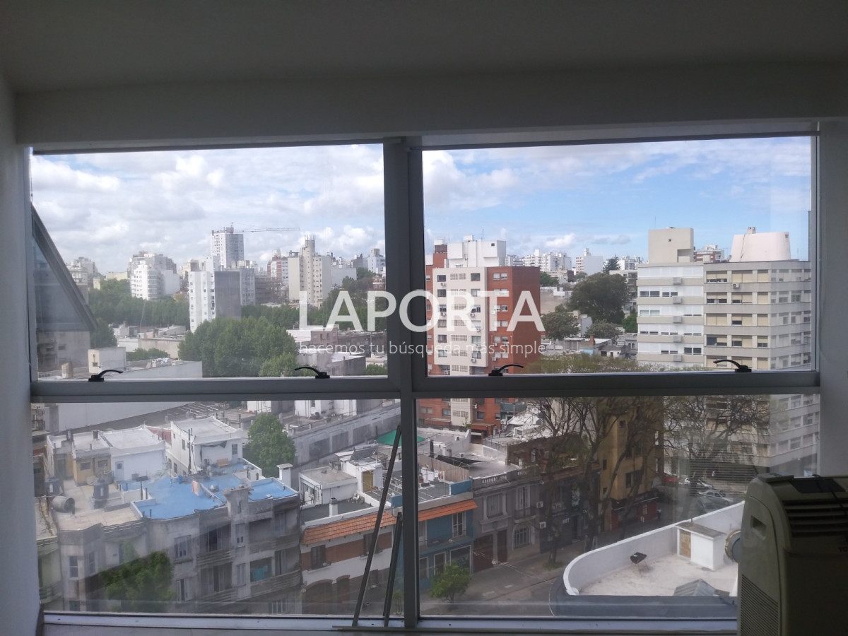 Apartamento ID.350/Alquiler-monoambiente-en-Parque-Batlle-con-vistas-despejadas,-al-mar-y-a-al-parque. - Alquiler monoambiente en Parque Batlle con vistas despejadas, al mar y a al parque.