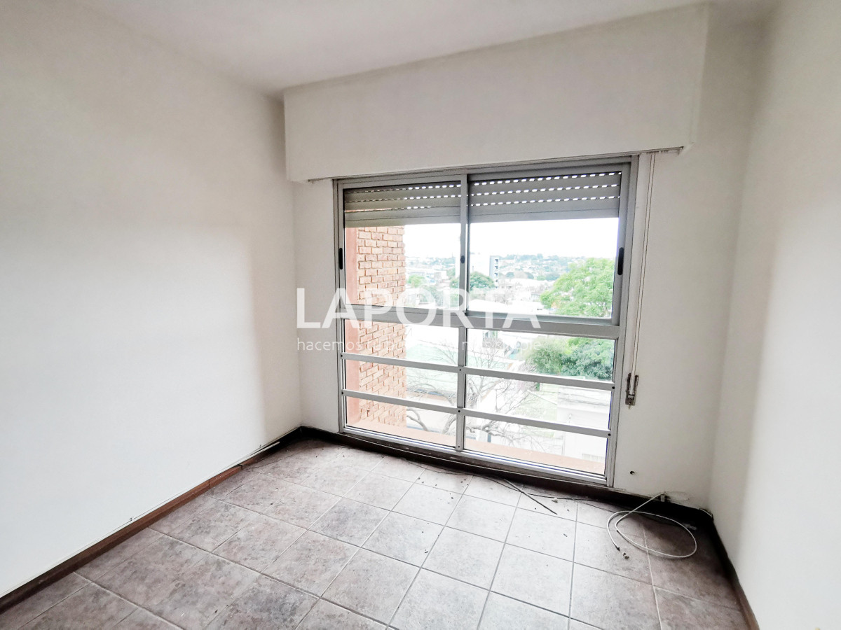 Apartamento ID.422/Apartamento-en-Venta--Brasil-1210--Edificio-EL-MIRADOR - Apartamento en Venta - Brasil 1210 - Edificio EL MIRADOR