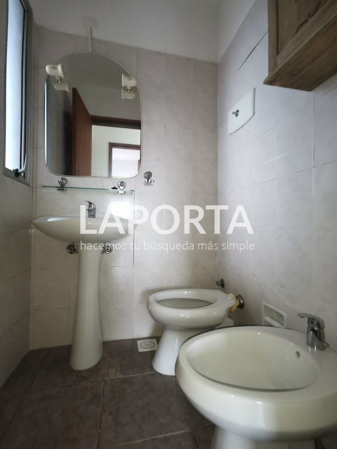 Apartamento ID.422/Apartamento-en-Venta--Brasil-1210--Edificio-EL-MIRADOR - Apartamento en Venta - Brasil 1210 - Edificio EL MIRADOR
