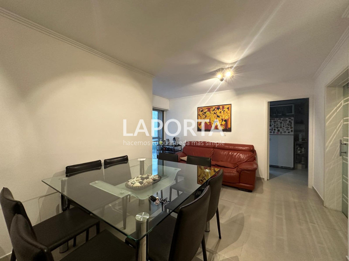 Apartamento ID.290 - Apartamento en pocitos nuevo de 4 dormitorios 1suite a media cuadra de la rambla