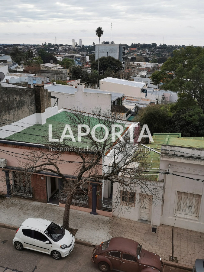 Apartamento ID.422/Apartamento-en-Venta--Brasil-1210--Edificio-EL-MIRADOR - Apartamento en Venta - Brasil 1210 - Edificio EL MIRADOR