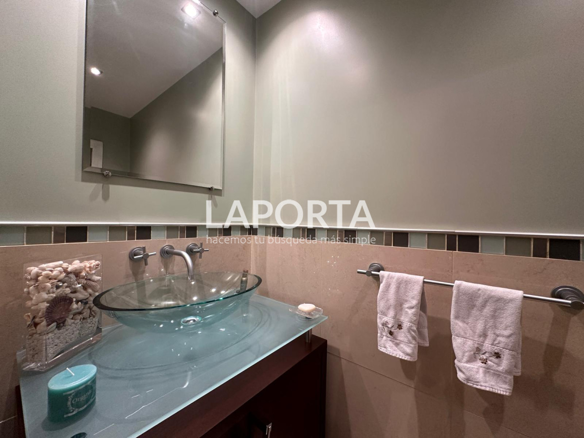 Apartamento ID.290 - Apartamento en pocitos nuevo de 4 dormitorios 1suite a media cuadra de la rambla