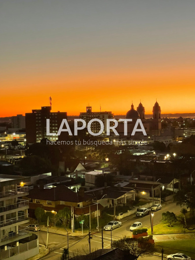 Apartamento ID.1172/venta-de-apartamento-duplex-penthouse-en-zona-Las-Delicias-de-tres-dormitorios - venta de apartamento duplex penthouse en zona Las Delicias de tres dormitorios