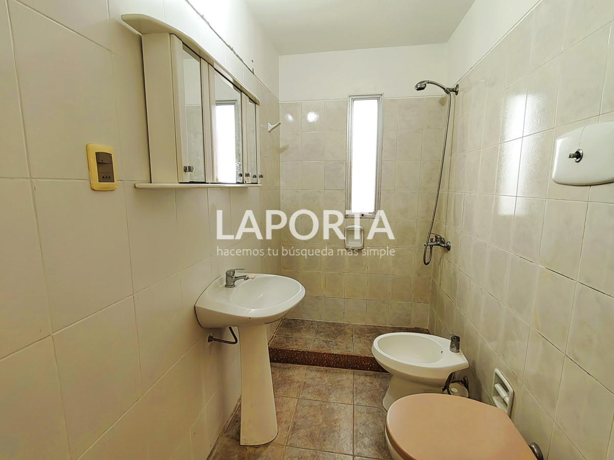 Apartamento ID.903/Apartamento-en-venta-en-el-centro,-Salto.-Ideal-para-vivir-o-invertir. - Apartamento en venta en el centro, Salto. Ideal para vivir o invertir.