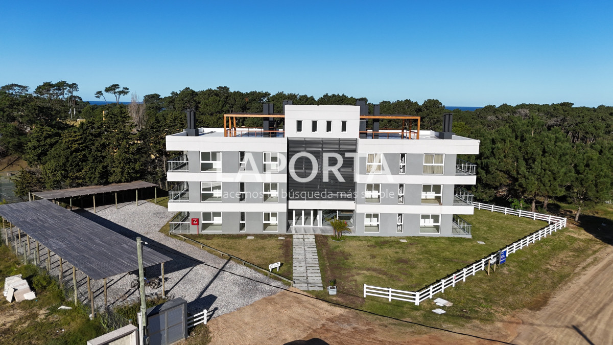 Apartamento ID.1127/Apartamentos-en-venta-en-La-Barra,-Punta-del-Este - Apartamentos en venta en La Barra, Punta del Este