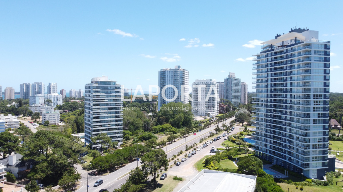 Apartamento ID.1121/EVE-Tower,-apartamentos-en-venta-en-Punta-del-Este - EVE Tower, apartamentos en venta en Punta del Este