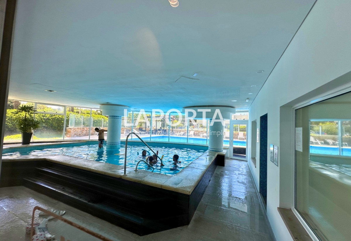 Apartamento ID.1516 - Apartamento en venta en Casino Tower, Punta del Este.