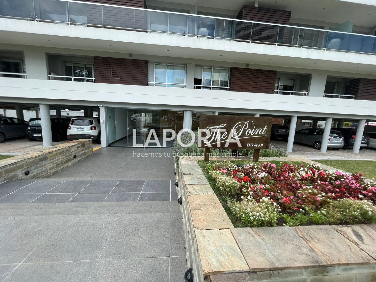 Apartamento ID.102/Aptamento-en-Edificio-The-Point-brava - Aptamento en Edificio The Point brava
