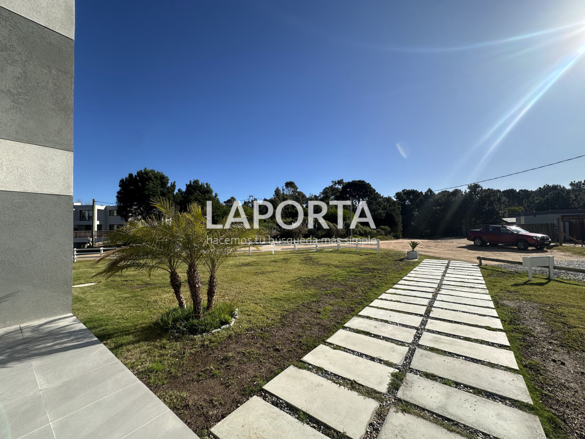 Apartamento ID.1127/Apartamentos-en-venta-en-La-Barra,-Punta-del-Este - Apartamentos en venta en La Barra, Punta del Este