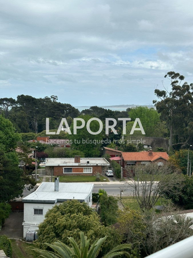 Apartamento ID.259 - Apartamento de 3 dormitorios en venta en Punta del Este