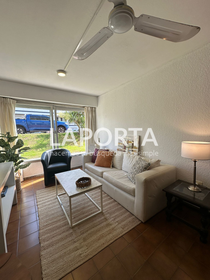 Apartamento ID.369/Apartamento-en-Venta-en-la-Península-de-Punta-del-Este - Apartamento en Venta en la Península de Punta del Este