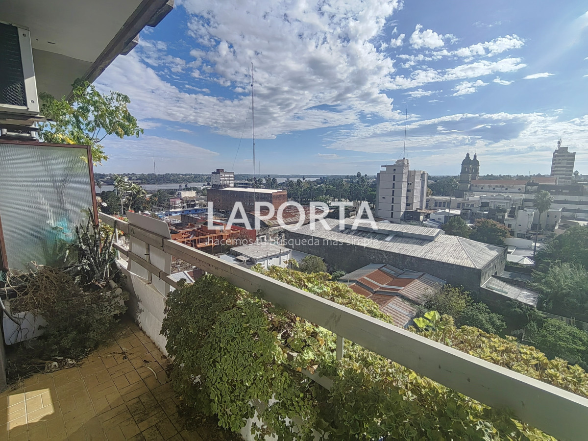 Apartamento ID.900/Apartamento-en-venta-en-el-centro-de-Salto - Apartamento en venta en el centro de Salto