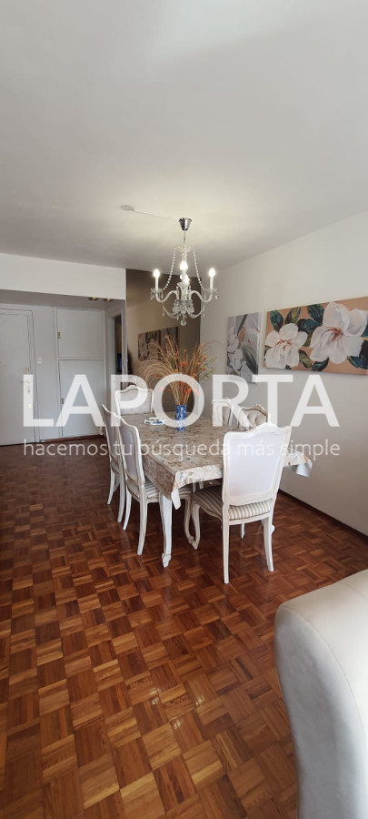 Apartamento ID.431/Apartamento-en-Pleno-Centro-de-Montevideo- - Apartamento en Pleno Centro de Montevideo 