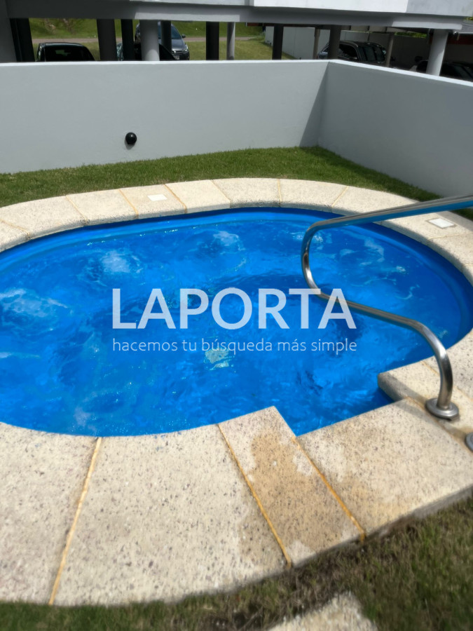 Apartamento ID.102/Aptamento-en-Edificio-The-Point-brava - Aptamento en Edificio The Point brava