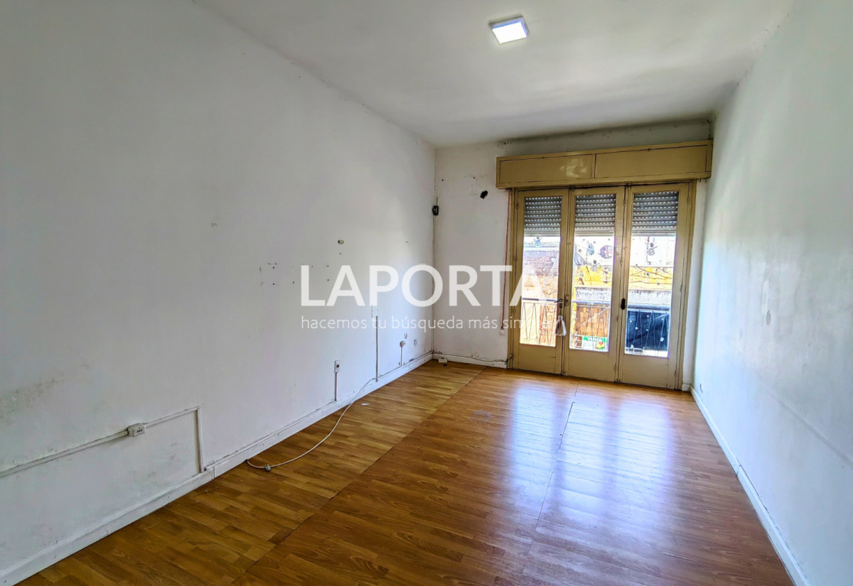 Apartamento ID.1498/Amplio-Apartamento-en-pleno-centro - Amplio Apartamento en pleno centro