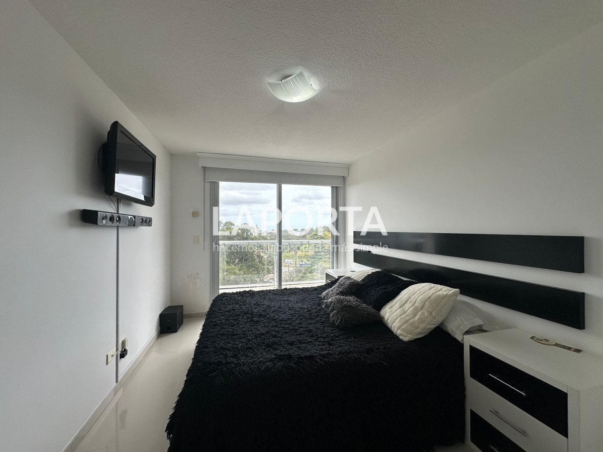 Apartamento ID.259 - Apartamento de 3 dormitorios en venta en Punta del Este