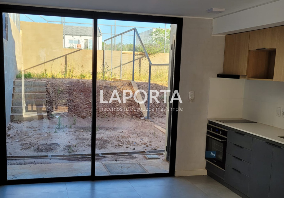 Apartamento ID.1252 - Dúplex en venta, a estrenar en Salto