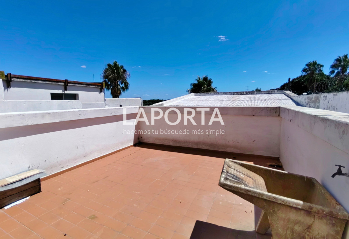 Apartamento ID.1498/Amplio-Apartamento-en-pleno-centro - Amplio Apartamento en pleno centro