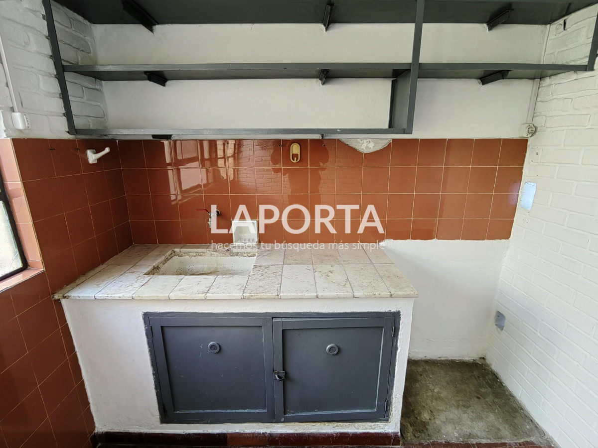 Apartamento ID.1054/Apartamento-a-2-cuadras-del-centro - Apartamento a 2 cuadras del centro