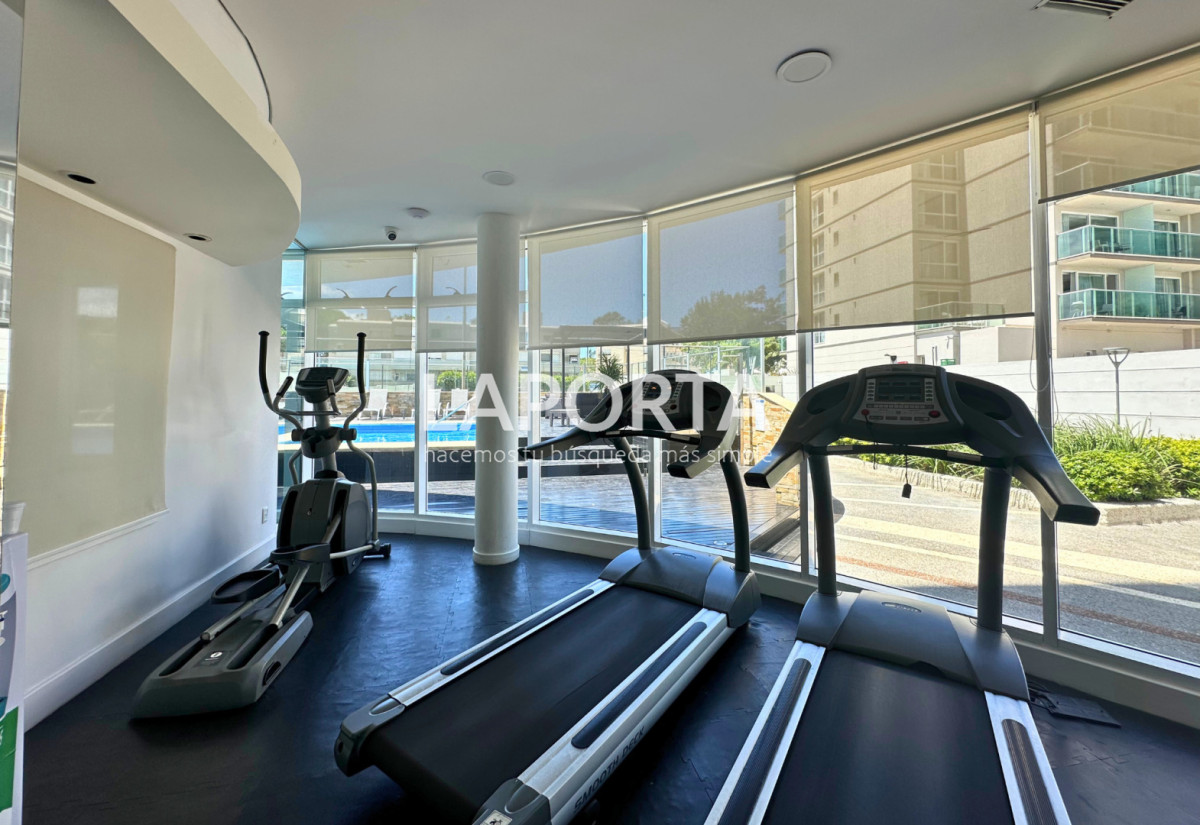 Apartamento ID.1516 - Apartamento en venta en Casino Tower, Punta del Este.