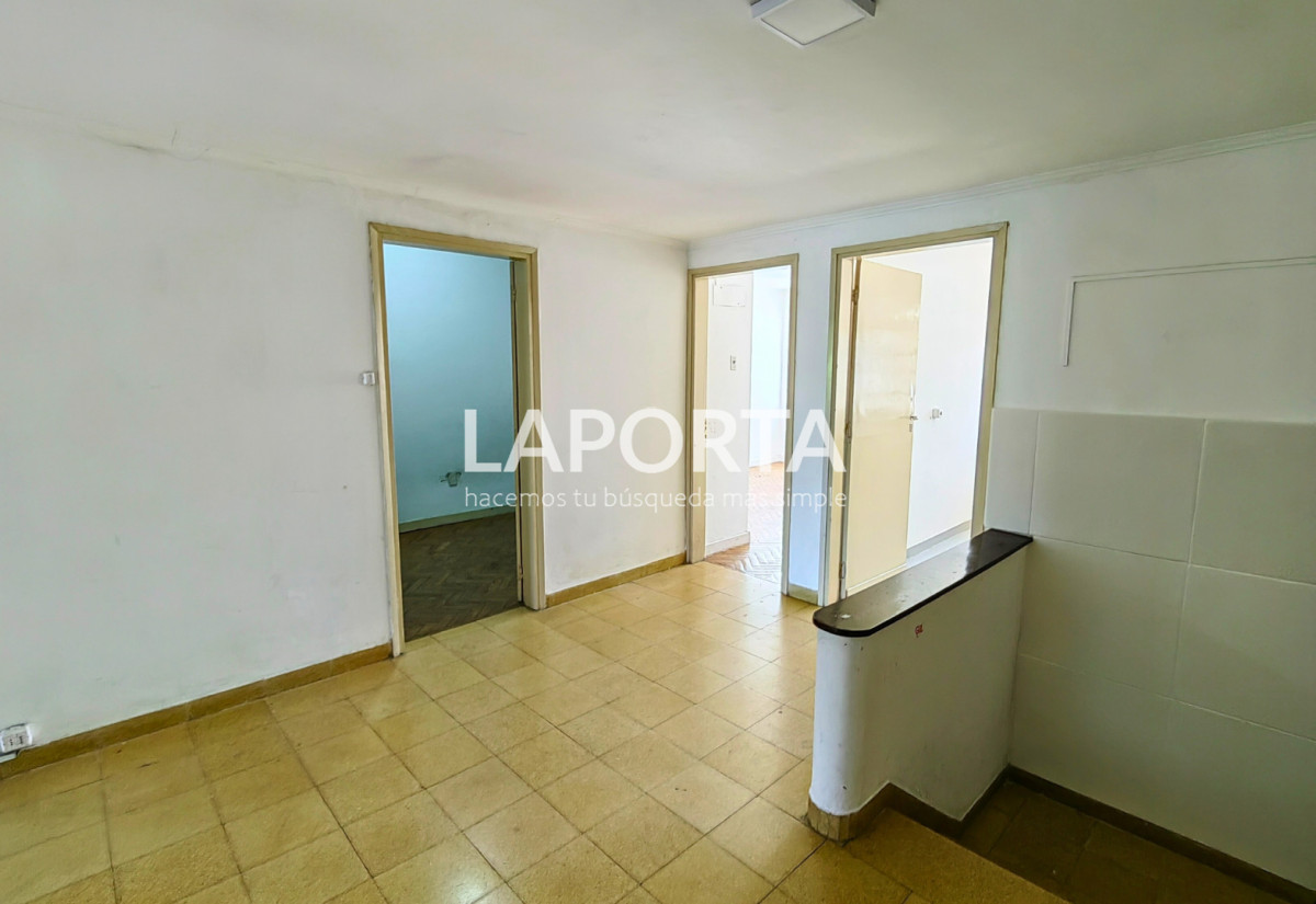 Apartamento ID.1498/Amplio-Apartamento-en-pleno-centro - Amplio Apartamento en pleno centro