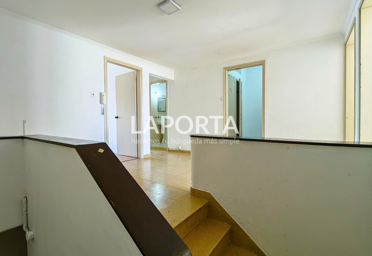 Apartamento ID.1498/Amplio-Apartamento-en-pleno-centro - Amplio Apartamento en pleno centro