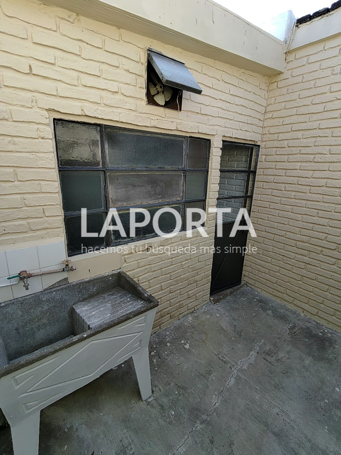 Apartamento ID.1054/Apartamento-a-2-cuadras-del-centro - Apartamento a 2 cuadras del centro