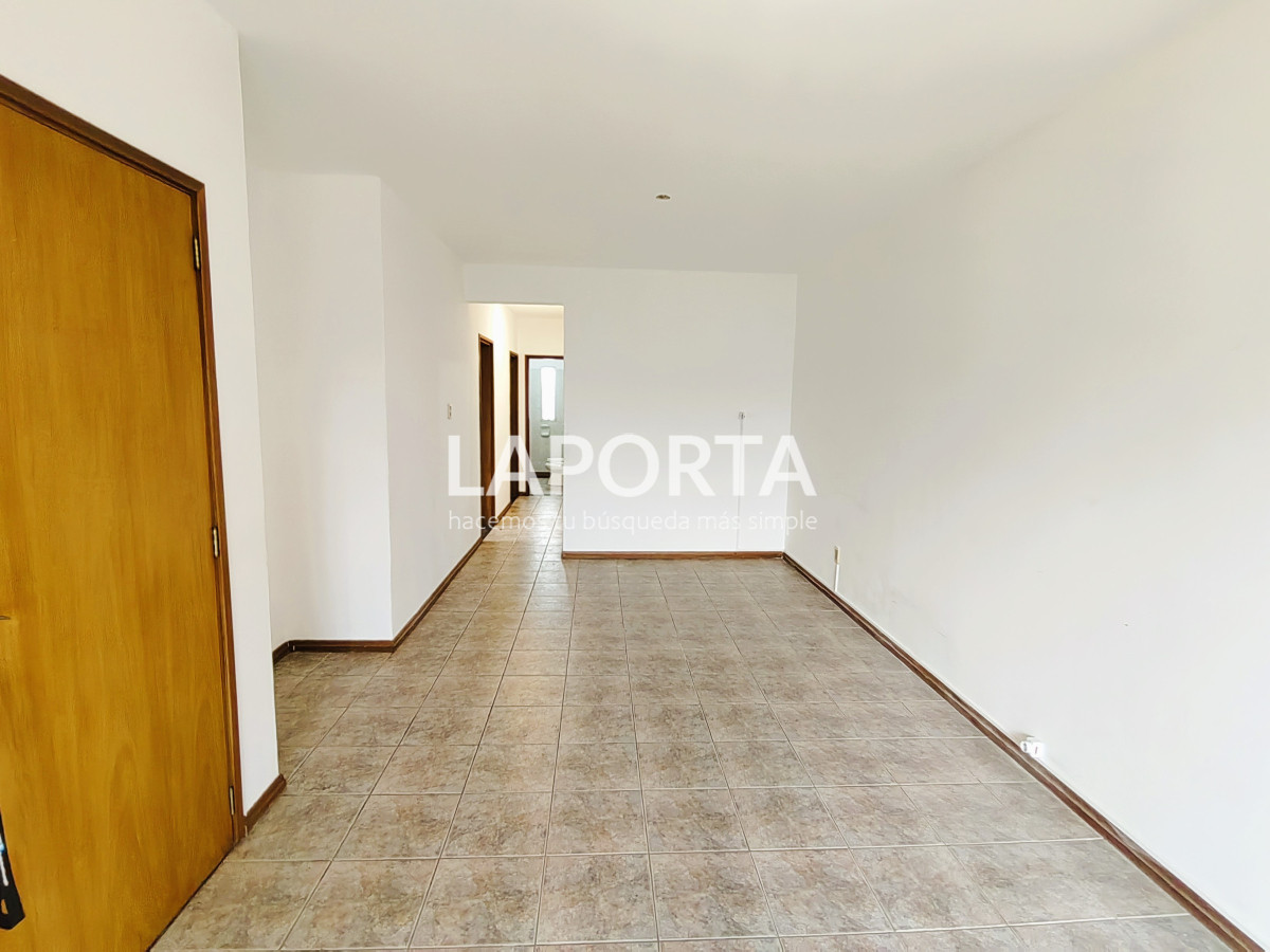 Apartamento ID.903/Apartamento-en-venta-en-el-centro,-Salto.-Ideal-para-vivir-o-invertir. - Apartamento en venta en el centro, Salto. Ideal para vivir o invertir.