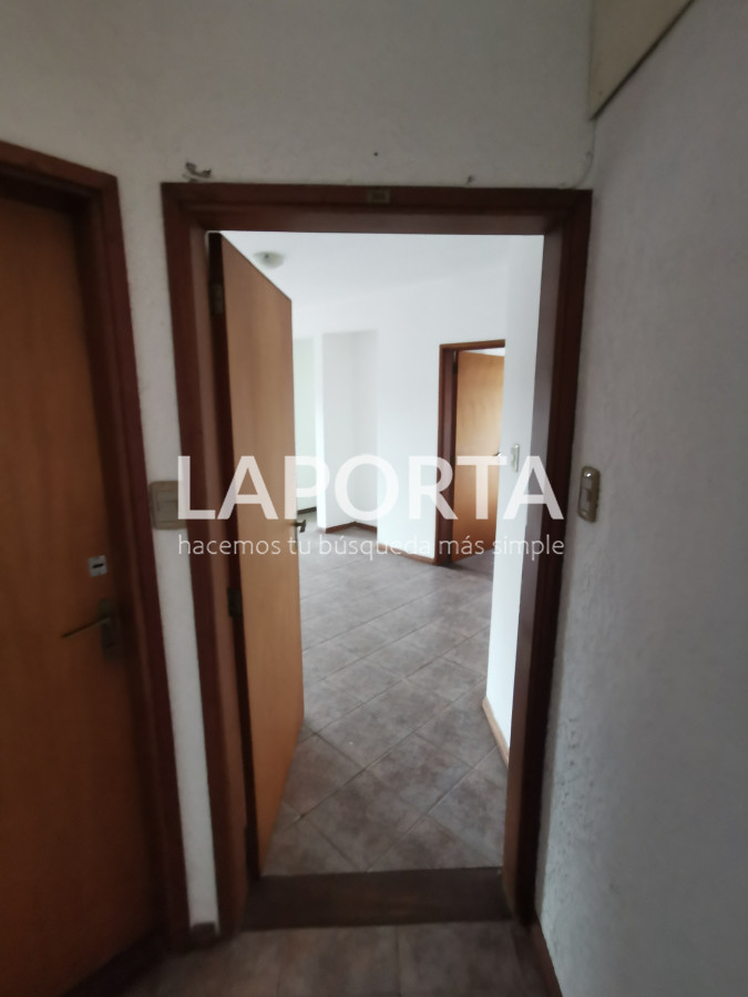 Apartamento ID.422/Apartamento-en-Venta--Brasil-1210--Edificio-EL-MIRADOR - Apartamento en Venta - Brasil 1210 - Edificio EL MIRADOR