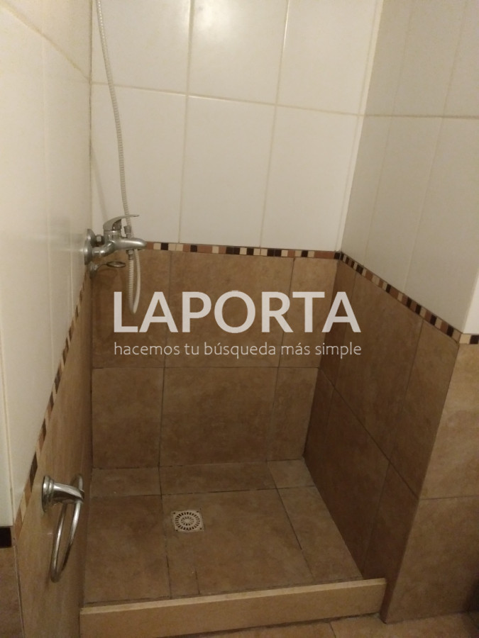 Apartamento ID.350/Alquiler-monoambiente-en-Parque-Batlle-con-vistas-despejadas,-al-mar-y-a-al-parque. - Alquiler monoambiente en Parque Batlle con vistas despejadas, al mar y a al parque.