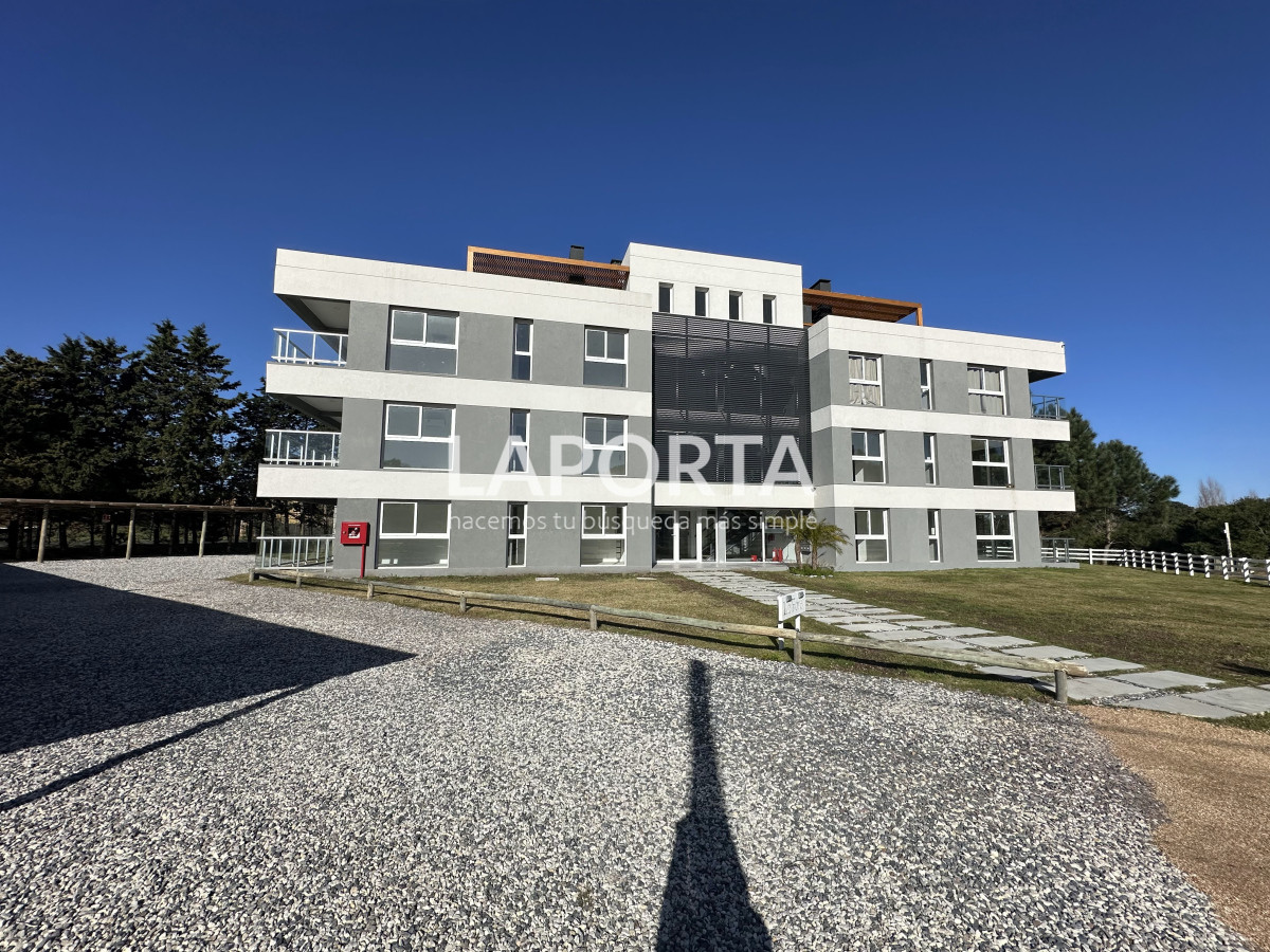 Apartamento ID.1127/Apartamentos-en-venta-en-La-Barra,-Punta-del-Este - Apartamentos en venta en La Barra, Punta del Este