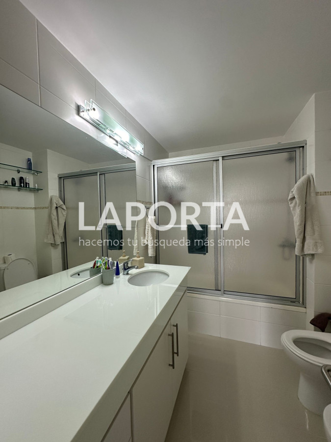 Apartamento ID.259 - Apartamento de 3 dormitorios en venta en Punta del Este