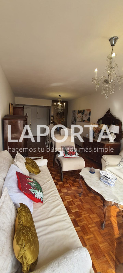 Apartamento ID.431/Apartamento-en-Pleno-Centro-de-Montevideo- - Apartamento en Pleno Centro de Montevideo 