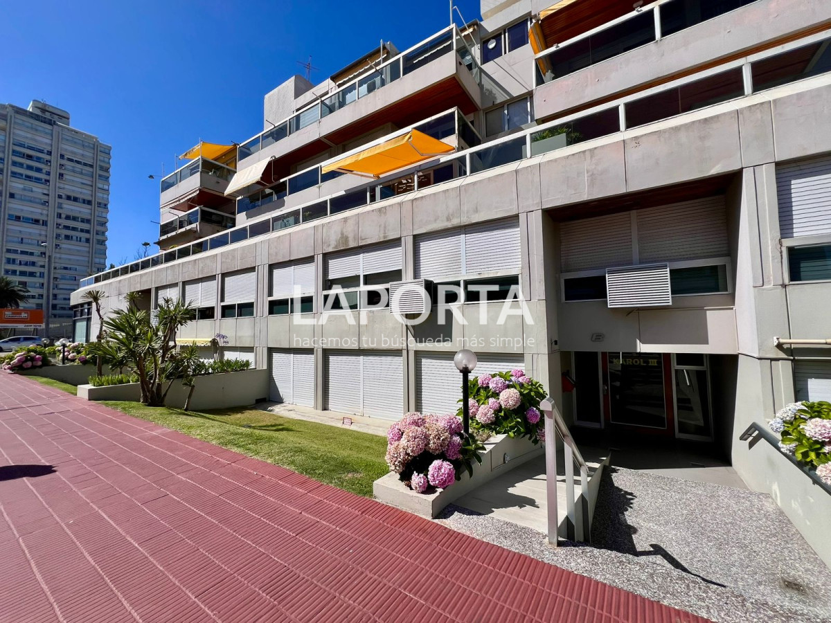 Apartamento ID.369/Apartamento-en-Venta-en-la-Península-de-Punta-del-Este - Apartamento en Venta en la Península de Punta del Este