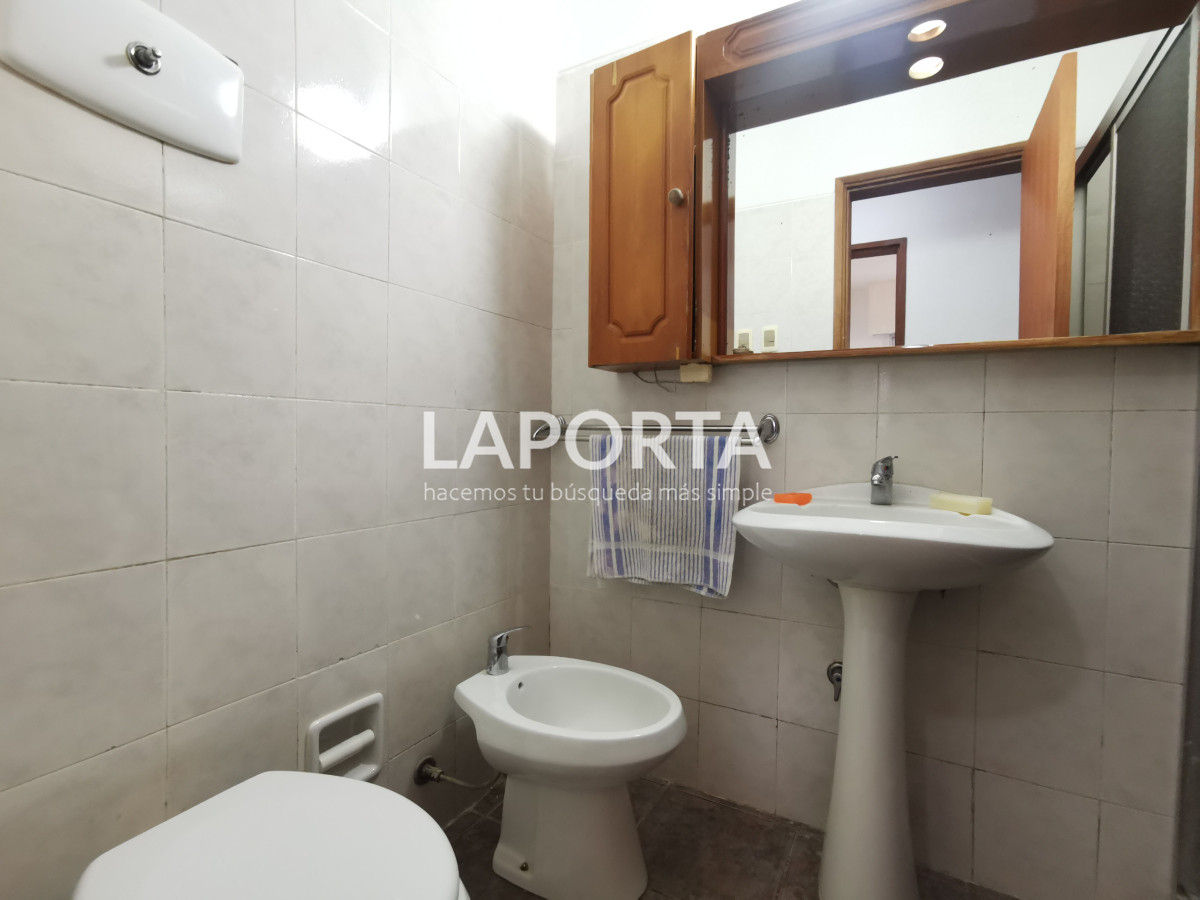 Apartamento ID.422/Apartamento-en-Venta--Brasil-1210--Edificio-EL-MIRADOR - Apartamento en Venta - Brasil 1210 - Edificio EL MIRADOR