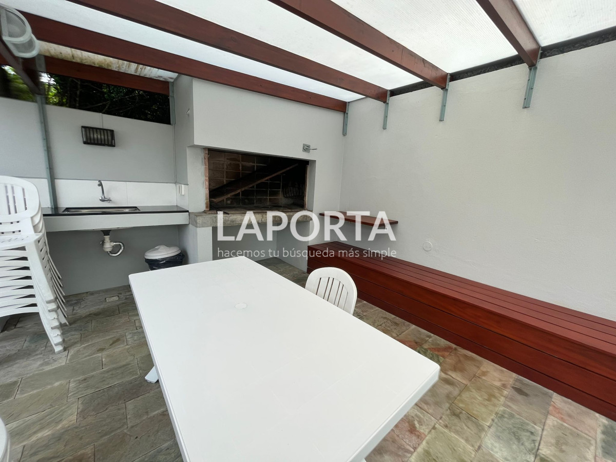 Apartamento ID.102/Aptamento-en-Edificio-The-Point-brava - Aptamento en Edificio The Point brava