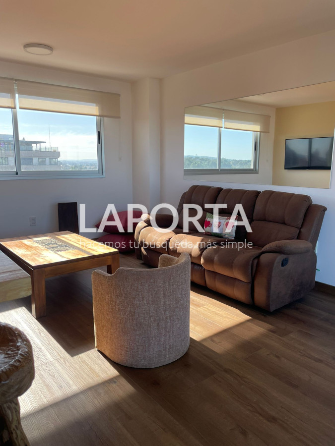 Apartamento ID.1172/venta-de-apartamento-duplex-penthouse-en-zona-Las-Delicias-de-tres-dormitorios - venta de apartamento duplex penthouse en zona Las Delicias de tres dormitorios