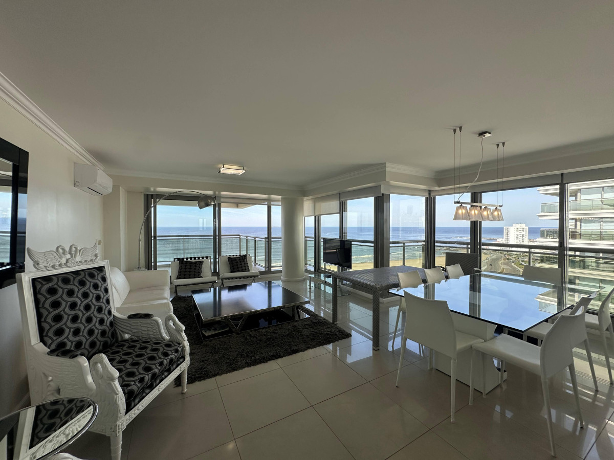 Apartamento en venta en torre Imperiale, Punta del Este — foto 1