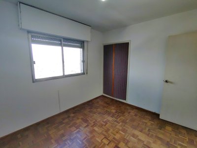 Apartamento ID.900/Apartamento-en-venta-en-el-centro-de-Salto - Apartamento en venta en el centro de Salto
