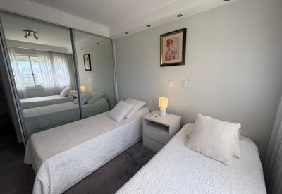 Apartamento ID.1516 - Apartamento en venta en Casino Tower, Punta del Este.