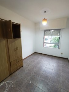 Apartamento ID.422/Apartamento-en-Venta--Brasil-1210--Edificio-EL-MIRADOR - Apartamento en Venta - Brasil 1210 - Edificio EL MIRADOR
