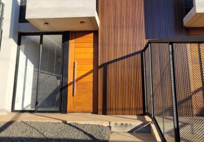 Apartamento ID.1252 - Dúplex en venta, a estrenar en Salto