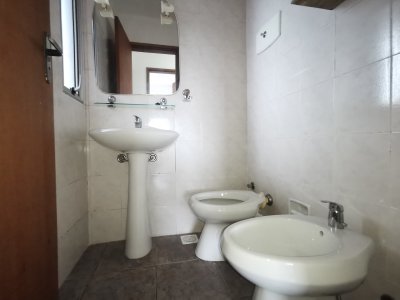 Apartamento ID.422/Apartamento-en-Venta--Brasil-1210--Edificio-EL-MIRADOR - Apartamento en Venta - Brasil 1210 - Edificio EL MIRADOR