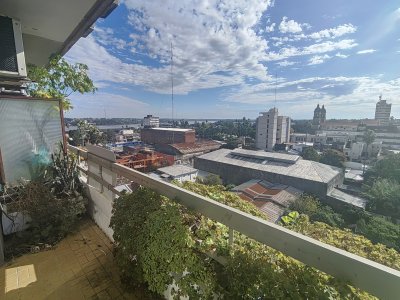 Apartamento ID.900/Apartamento-en-venta-en-el-centro-de-Salto - Apartamento en venta en el centro de Salto