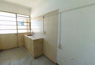 Apartamento ID.1498/Amplio-Apartamento-en-pleno-centro - Amplio Apartamento en pleno centro