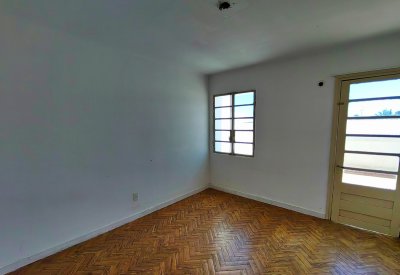 Apartamento ID.1498/Amplio-Apartamento-en-pleno-centro - Amplio Apartamento en pleno centro