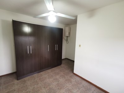 Apartamento ID.422/Apartamento-en-Venta--Brasil-1210--Edificio-EL-MIRADOR - Apartamento en Venta - Brasil 1210 - Edificio EL MIRADOR